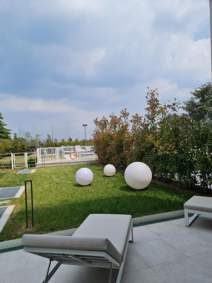 Sole Di Diana Luxury Apartments Песк'єра-дель-Гарда Екстер'єр фото