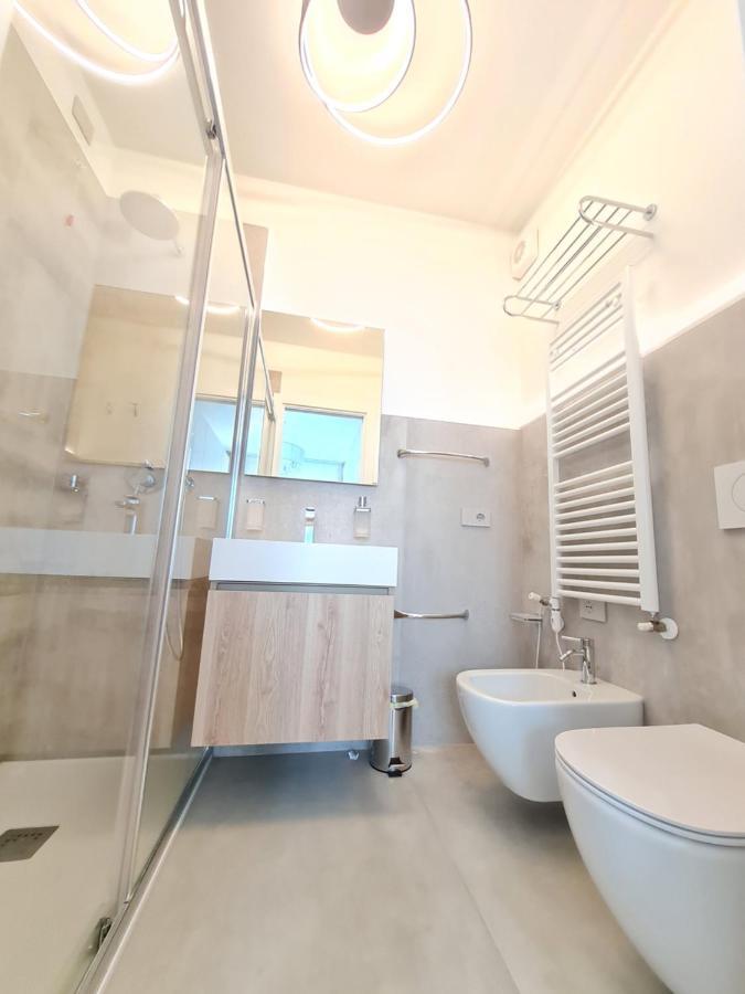 Sole Di Diana Luxury Apartments Песк'єра-дель-Гарда Екстер'єр фото