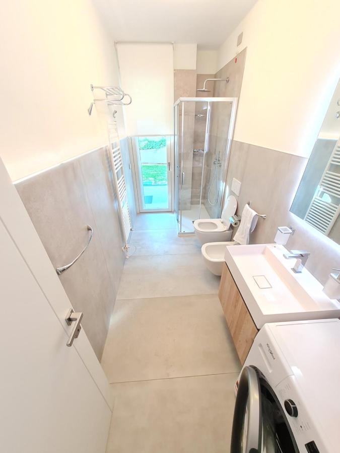 Sole Di Diana Luxury Apartments Песк'єра-дель-Гарда Екстер'єр фото